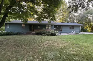 16925 13th Ave N, Plymouth, MN 55447 - Photo 1