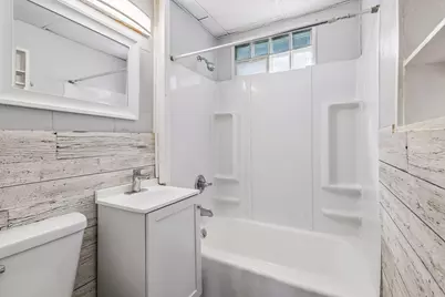 2326 Bryant Avenue N, Minneapolis, MN 55411 - Photo 41