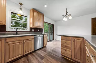 12916 1st Ave S, Burnsville, MN 55337 - Photo 17