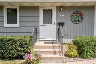722 24th Ave N, South Saint Paul, MN 55075 - Photo 3