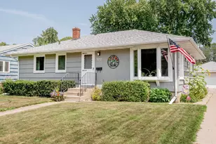 722 24th Ave N, South Saint Paul, MN 55075 - Photo 1