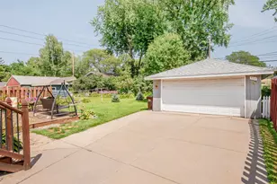 722 24th Ave N, South Saint Paul, MN 55075 - Photo 37