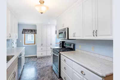 722 24th Avenue N, South Saint Paul, MN 55075 - Photo 33