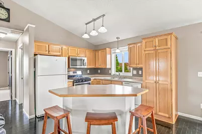 1655 10th Avenue SE, Cambridge, MN 55008 - Photo 9