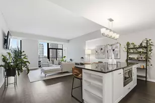 465 Nicollet Mall, Minneapolis, MN 55401 - Photo 1