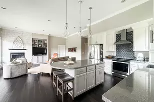 1853 Traders Point Ln SW, Rochester, MN 55902 - Photo 9