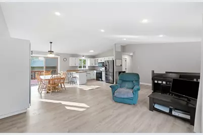 5652 W Oakes Drive, Saint Cloud, MN 56303 - Photo 11
