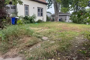734 Hamline Ave N, Saint Paul, MN 55104 - Photo 15