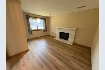 5655 Otter View Trail, White Bear Lake, MN 55110 - Photo 5