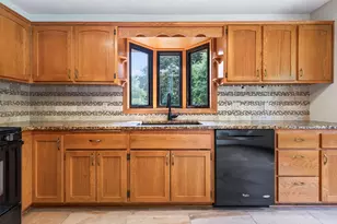 7238 Taffy Way, Eden Prairie, MN 55346 - Photo 5