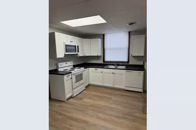 920 Davis Street, Hammond, WI 54015 - Photo 3
