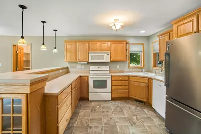 615 Sandy Court, Wanamingo, MN 55983 - Photo 7