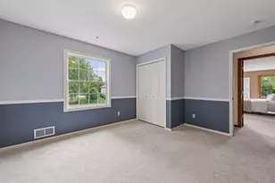 260 Mountain Way, Chanhassen, MN 55317 - Photo 31