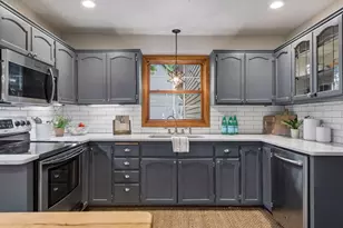 260 Mountain Way, Chanhassen, MN 55317 - Photo 19