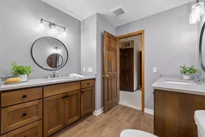 260 Mountain Way, Chanhassen, MN 55317 - Photo 29