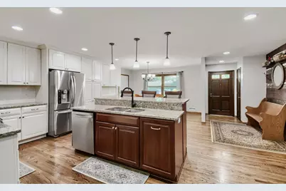10439 Thrush Street NW, Coon Rapids, MN 55433 - Photo 3