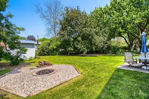10439 Thrush St NW, Coon Rapids, MN 55433 - Photo 29