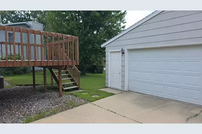 1004 21st Street SE, Rochester, MN 55904 - Photo 3