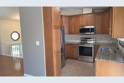 1004 21st Street SE, Rochester, MN 55904 - Photo 9