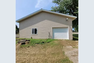 2375 Cottonwood Lake Drive, Windom, MN 56101 - Photo 3
