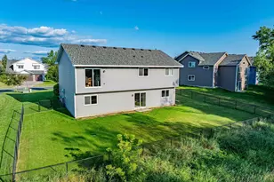 1635 Hidden Trail, Mayer, MN 55360 - Photo 5