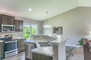 1635 Hidden Trail, Mayer, MN 55360 - Photo 13
