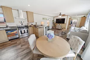 4211 Daffodil Ave SE, Rochester, MN 55904 - Photo 7