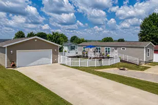 4211 Daffodil Ave SE, Rochester, MN 55904 - Photo 1