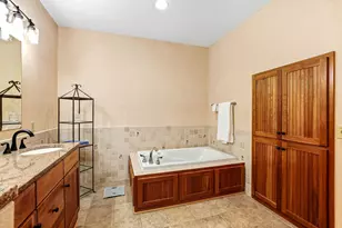 14802 Margaret Pl, Minnetonka, MN 55345 - Photo 23