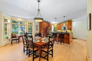 14802 Margaret Pl, Minnetonka, MN 55345 - Photo 19
