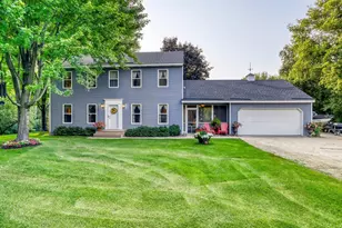 9905 Brent Ave, Inver Grove Heights, MN 55077 - Photo 1