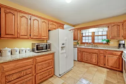 9905 Brent Avenue, Inver Grove Heights, MN 55077 - Photo 11