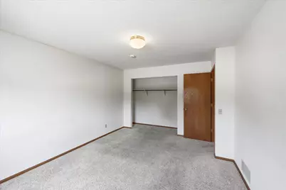 4029 Silver Lake Rd NE, Saint Paul, MN 55421 - Photo 17