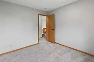 10607 56th St NE, Albertville, MN 55301 - Photo 27