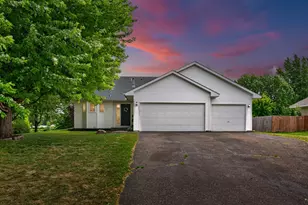 10607 56th St NE, Albertville, MN 55301 - Photo 1