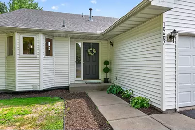 10607 56th Street NE, Albertville, MN 55301 - Photo 3