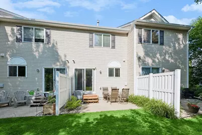 7764 Arboretum Village, Chanhassen, MN 55317 - Photo 9