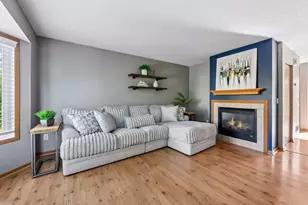 7764 Arboretum Village, Chanhassen, MN 55317 - Photo 3