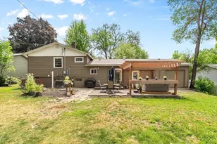 2429 Ronald Ave, White Bear Lake, MN 55110 - Photo 25