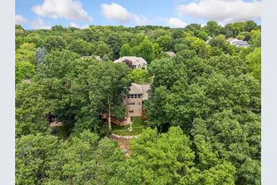 2488 Hillwood Drive E, Maplewood, MN 55119 - Photo 9