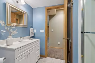 2488 Hillwood Dr E, Maplewood, MN 55119 - Photo 87