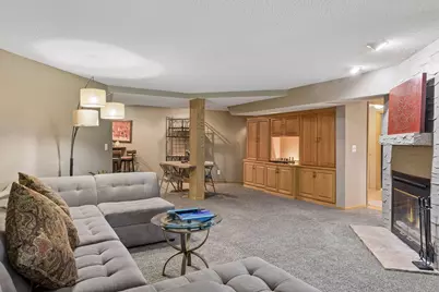 2488 Hillwood Drive E, Maplewood, MN 55119 - Photo 73