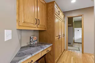 2488 Hillwood Dr E, Maplewood, MN 55119 - Photo 49