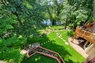 2488 Hillwood Dr E, Maplewood, MN 55119 - Photo 7