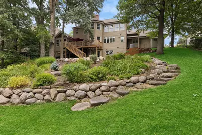2488 Hillwood Drive E, Maplewood, MN 55119 - Photo 87