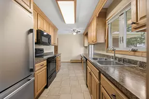 290 Rice Creek Blvd NE, Fridley, MN 55432 - Photo 11