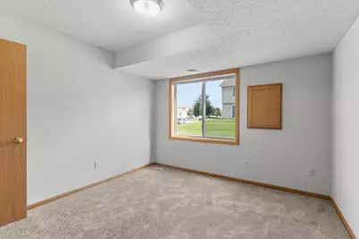 4244 Jarmann Lane, Shakopee, MN 55379 - Photo 23