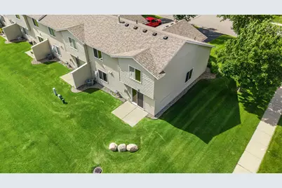 4244 Jarmann Lane, Shakopee, MN 55379 - Photo 37