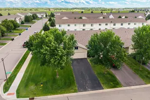 4244 Jarmann Ln, Shakopee, MN 55379 - Photo 33