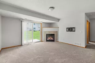 4244 Jarmann Ln, Shakopee, MN 55379 - Photo 19